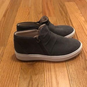 Dr Scholl’s memory foam ankle sneakers size 7.5